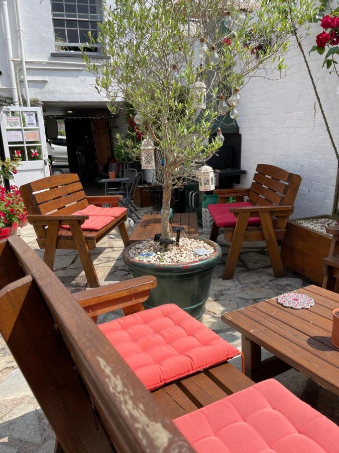 Red Lion Inn Sidbury Eksteriør bilde