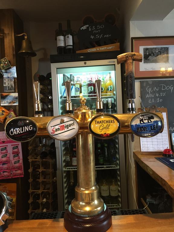 Red Lion Inn Sidbury Eksteriør bilde